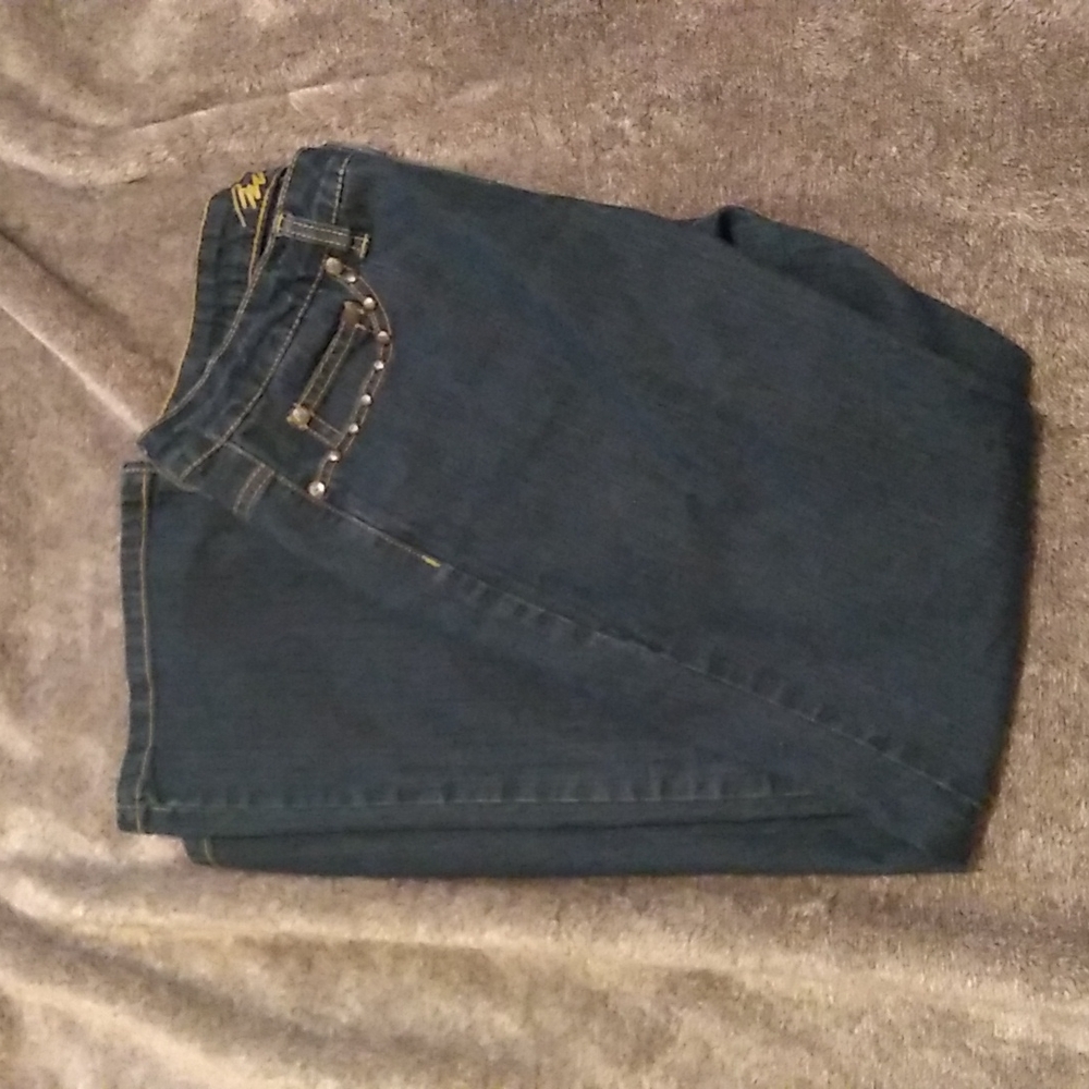 Bill Blass dark wash bronze studded bootcut five pocket jeans